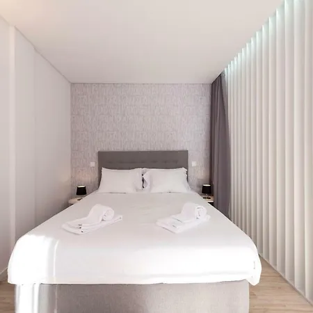 Lovelystay - Modern Flat In Alegria Porto