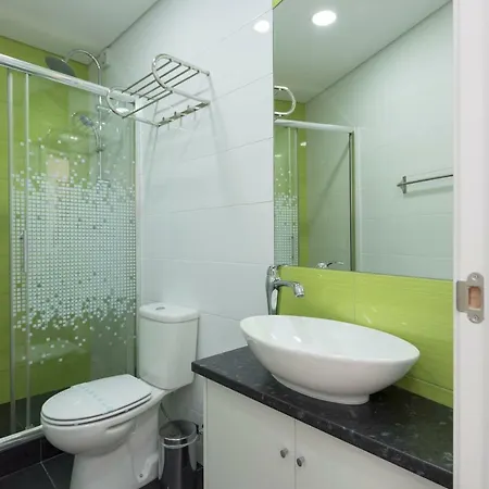 Apartment Lovelystay - Modern Flat In Alegria *