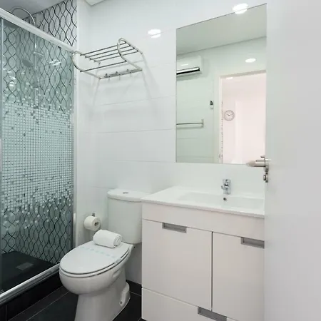 Lovelystay - Modern Flat In Alegria * Porto